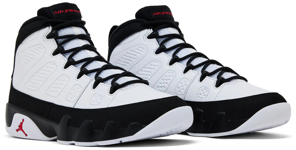 Air Jordan 9 Retro OG “Space Jam” – White & Black
